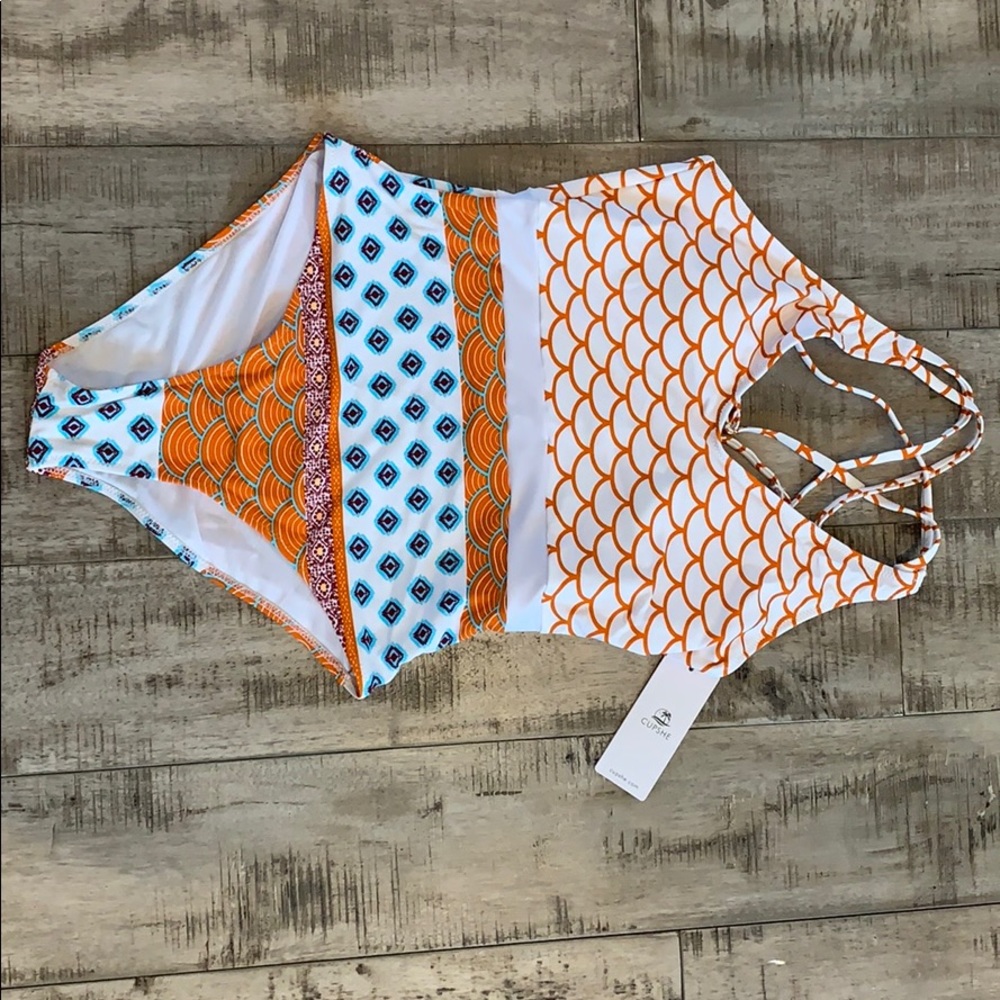 New with tags medium Cupshe swimsuit